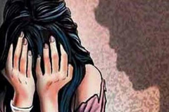 মেয়ের গর্ভপাত করাতে আদালতের দ্বারস্থ বাবা-মা