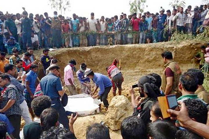 বাহুবলে ৪ শিশুকে হত্যার পর এখানেই মাটিচাপা দিয়ে রাখা হয়