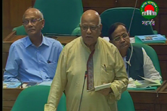 সংসদে ২০১৬-১৭ অর্থ বছরের সম্পূরক বাজেট পাশের প্রক্রিয়া চলছে