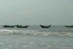 বঙ্গোপসাগরে নিম্নচাপ, সমুদ্রবন্দরে ৩ নম্বর সতর্কতা সংকেত