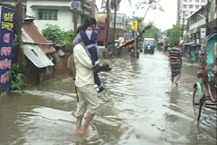 আবারো তলিয়ে গেছে বন্দর নগরী চট্টগ্রামের বিভিন্ন এলাকা