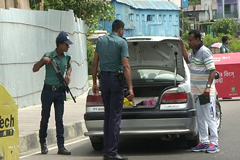 রাজধানীর নিরাপত্তায় কাজ করছে কয়েক হাজার আইনশৃঙ্খলা বাহিনী