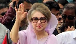 খালেদা জিয়ার বিরুদ্ধে ট্রাস্ট মামলা স্থানান্তরের নির্দেশ