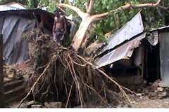 কালবৈশাখী ঝড় ও শিলাবৃষ্টিতে ব্যাপক ক্ষয়ক্ষতি