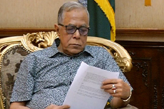 দুনীতি প্রতিরোধে রাষ্ট্রপতির কাছে দুদকের ৬৫ সুপারিশ