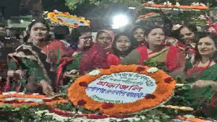 ফুলে ফুলে ভরে উঠছে স্মৃতির বেদীগুলো (ভিডিও)