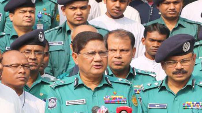 প্রশাসন ও ইসিকে চাপে রাখতেই অভিযোগ: ডিএমপি কমিশনার
