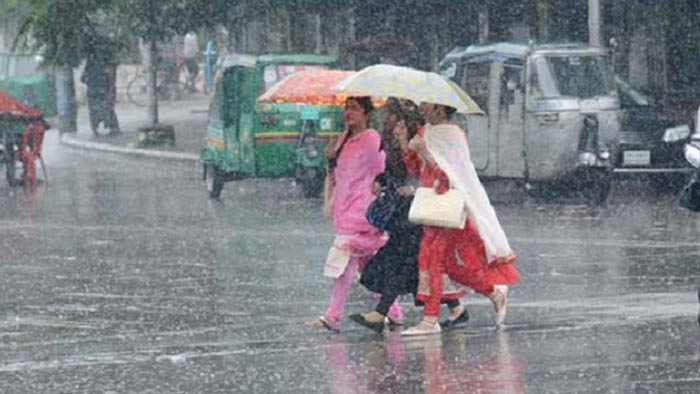 বৃষ্টি থাকবে আরও তিন দিন