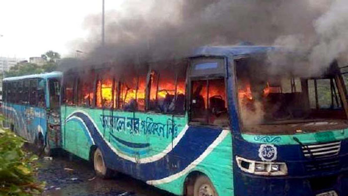 জাবালে নূরের চালক ও হেলপার ৭ দিনের রিমান্ডে