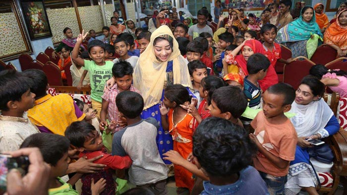 অসহায়দের পাশে সবসময় থাকতে চাই: তানিন সুবহা 