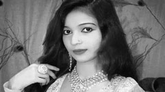 পাকিস্তানে অন্তঃসত্ত্বা শিল্পীকে গুলি করে হত্যা