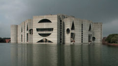 সপ্তদশ সংশোধনী বিল উত্থাপন