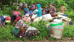 মিয়ানমার থেকে এবার পালাচ্ছে খ্রিস্টানরা