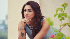 দুষ্টু মেয়ে মিমি