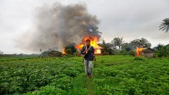 রাখাইনে নির্মিত হচ্ছে ‘আদর্শ বৌদ্ধ গ্রাম’