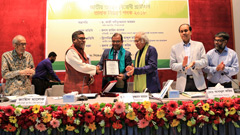 ‘তামাক নিয়ন্ত্রণ পদক-২০১৮’ প্রদান অনুষ্ঠিত   