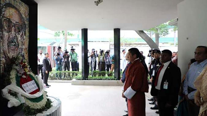 বঙ্গবন্ধু জাদুঘরে ভুটানের প্রধানমন্ত্রীর শ্রদ্ধা নিবেদন