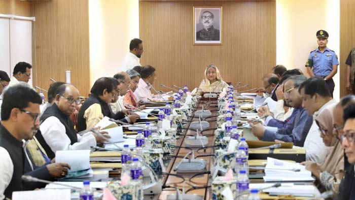 অগ্নিদুর্ঘটনা এড়াতে প্রধানমন্ত্রীর ১৫ অনুশাসন