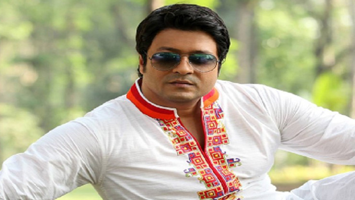 ক্ষমা চাইলেন ফেরদৌস
