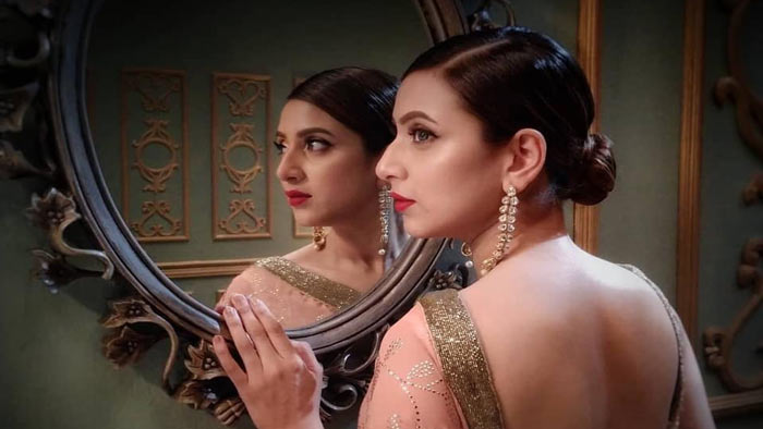 আবারও নতুন বিজ্ঞাপনে মিম