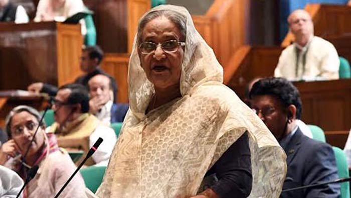 সন্ত্রাস ও জঙ্গিবাদ থেকে দূরে থাকুন : প্রধানমন্ত্রী