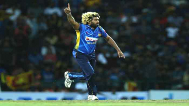 মালিঙ্গার ভেল্কি!