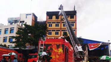 সাত ঘণ্টার চেষ্টায় মিনিস্টার কারখানার আগুন নিয়ন্ত্রণে 