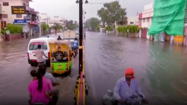 ভারী বর্ষণে ভারতে ১৩৪ জনের মৃত্যু