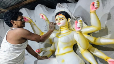 সরাইলে শারদীয় উৎসবের শেষ মূহুর্তের প্রস্তুতি