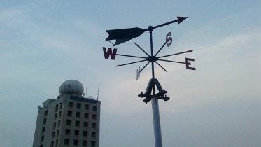 সমুদ্র বন্দরকে ৩ নম্বর সতর্ক সংকেত