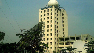 সমুদ্র বন্দরকে ৩ নম্বর সতর্ক সংকেত