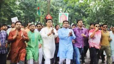 প্রধানমন্ত্রীর জন্মদিনে ঢাবিতে ছাত্রলীগের আনন্দ মিছিল