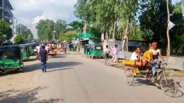 সিরাজগঞ্জে পঞ্চম দিনের মতো চলছে বাস ধর্মঘট