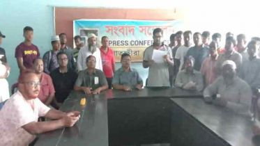 সাতক্ষীরায় দোকান উচ্ছেদের প্রতিবাদে সংবাদ সম্মেলন