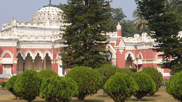 নাটোর উত্তরা গণভবন। ছবি: একুশে টেলিভিশন