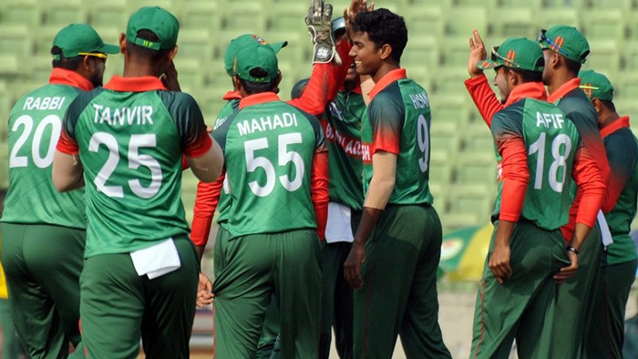 নেপালকে হারানোর পর টাইগারদের জয়োল্লাস নেপালকে হারানোর পর টাইগারদের জয়োল্লাস