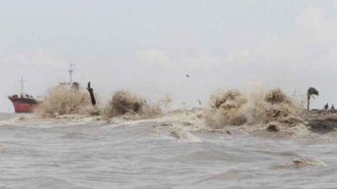 ধেয়ে আসছে ‘আম্ফান’, উপকূলে ৭ নম্বর বিপদ সংকেত