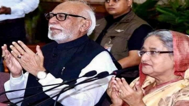 ডিলু ভাই উত্তর দিলেন, ‘নেত্রীকে সালাম দিব না?’