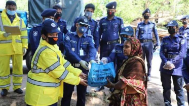 করোনায় চুয়াডাঙ্গায় কর্মহীনদের পাশে প্রশাসন 