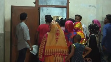 বরিশালে যুবককে গলাকেটে হত্যা