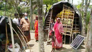 শরণখোলায় বেঁদে পরিবারের মানবেতর জীবন- যাপন 