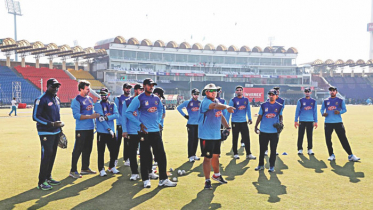 আজ বাংলাদেশ-পাকিস্তান ম্যাচ, মাঠে নামছেন যারা