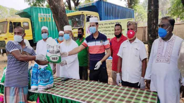 বেনাপোলে ৯শ‘ পরিবারের মাঝে খাদ্য সামগ্রী বিতরণ