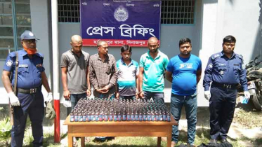 হিলিতে ফেনসিডিলসহ পাঁচ মাদকব্যবসায়ী আটক 