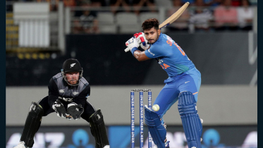 ভারতের কাছে পাত্তাই পেল না কিউইরা