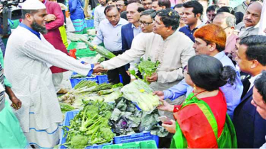 বিষমুক্ত সবজি দেবে ‘কৃষকের বাজার’