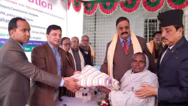কুড়িগ্রামে ভারতীয় সহকারি হাই কমিশনারের শীতবস্ত্র বিতরণ
