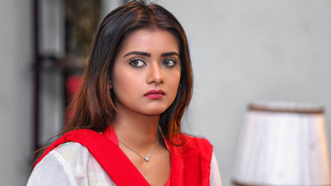 অপূর্বর বিচ্ছেদ : আইনি ব্যবস্থার হুঁশিয়ারি তিশার