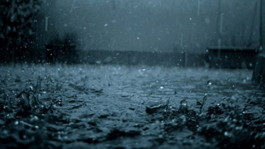 বৃষ্টি অথবা বজ্রসহ বৃষ্টি হতে পারে