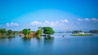 আজ দিনের তাপমাত্রা সামান্য কমতে পারে